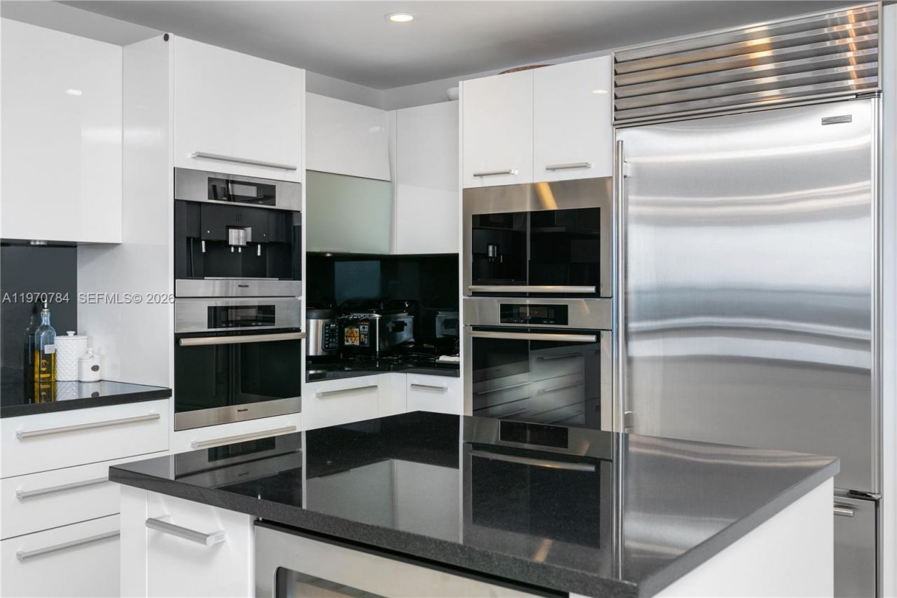 17121 Collins Ave , Unit 2905, Sunny Isles Beach, FL 33160 Photo