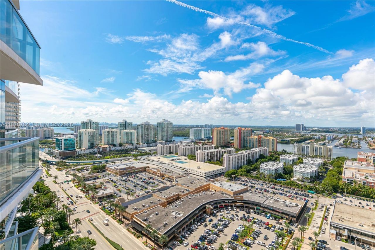 17121 Collins Ave , Unit 2905, Sunny Isles Beach, FL 33160 Photo