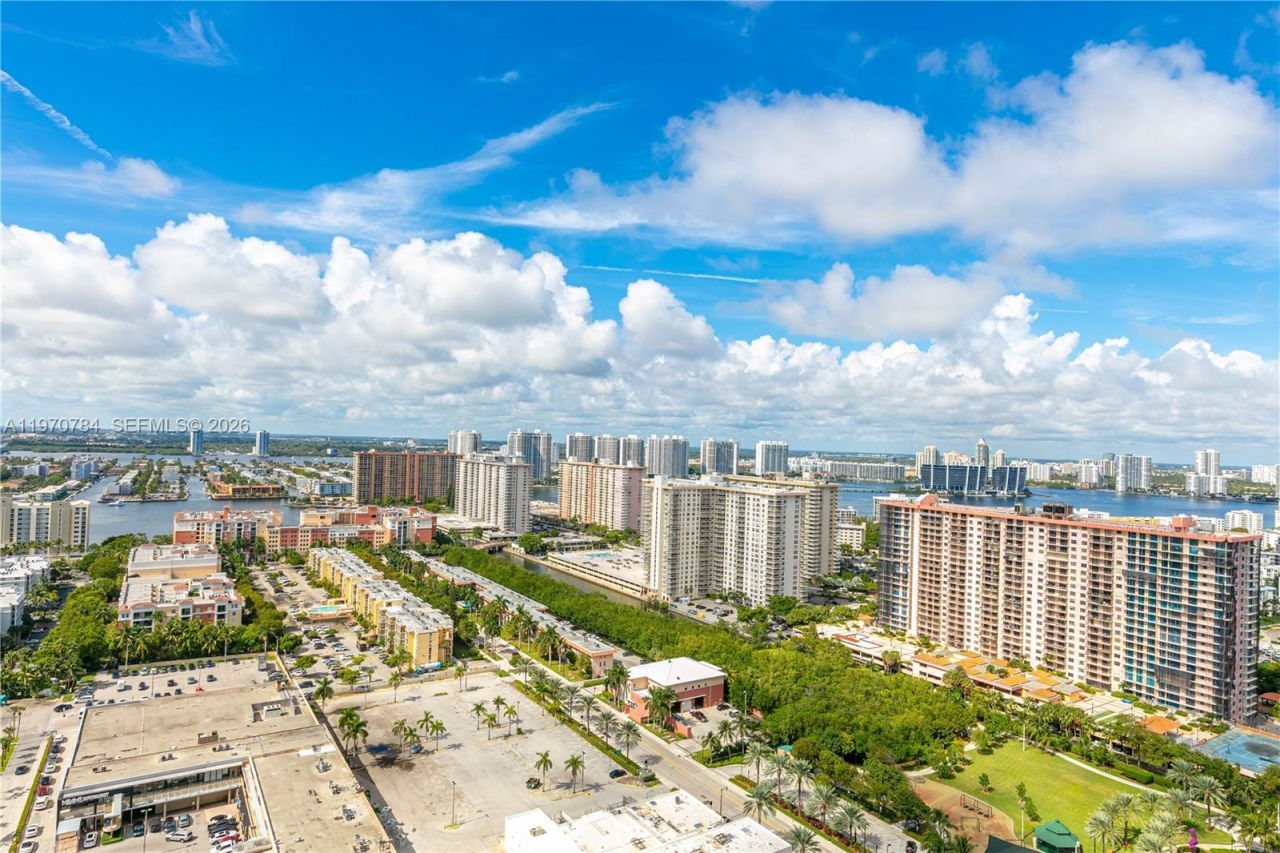 17121 Collins Ave , Unit 2905, Sunny Isles Beach, FL 33160 Photo