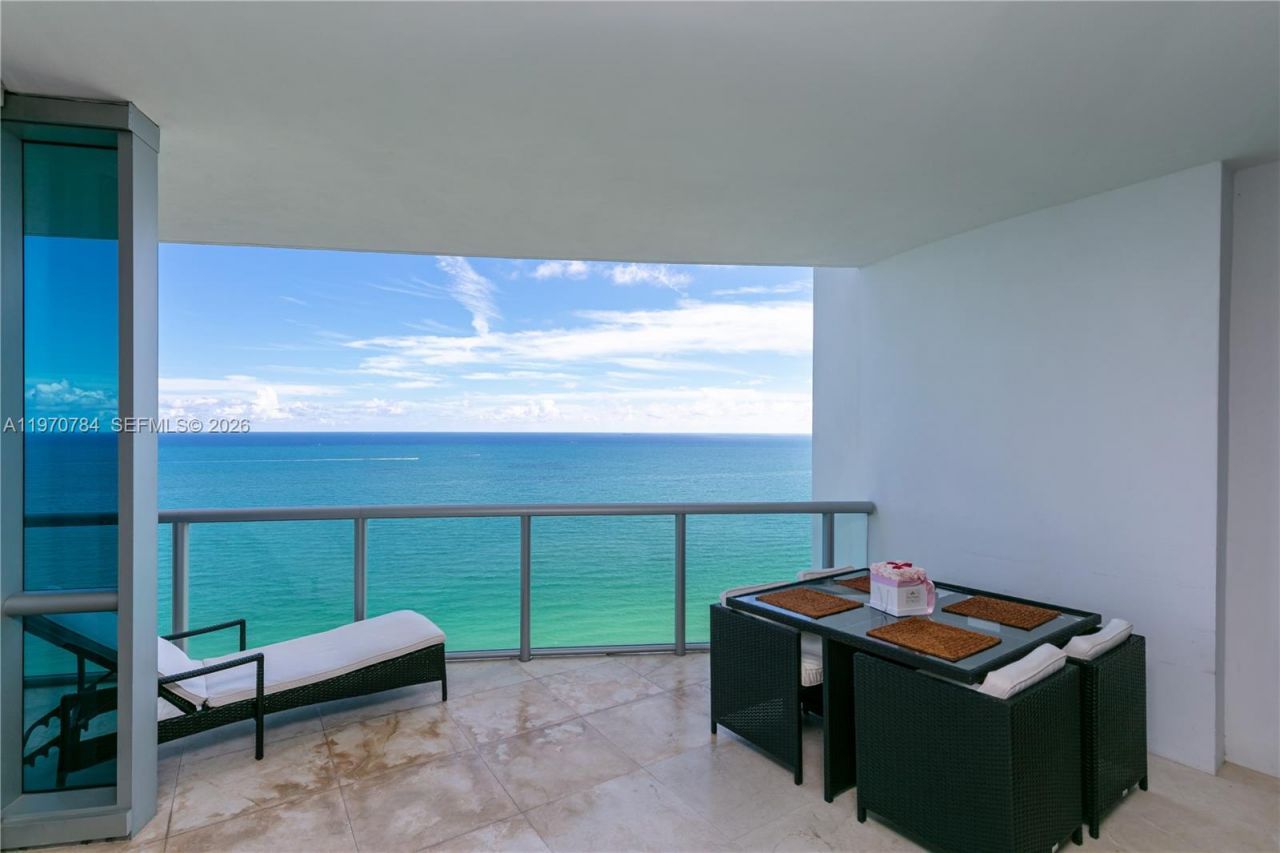 17121 Collins Ave , Unit 2905, Sunny Isles Beach, FL 33160 Photo