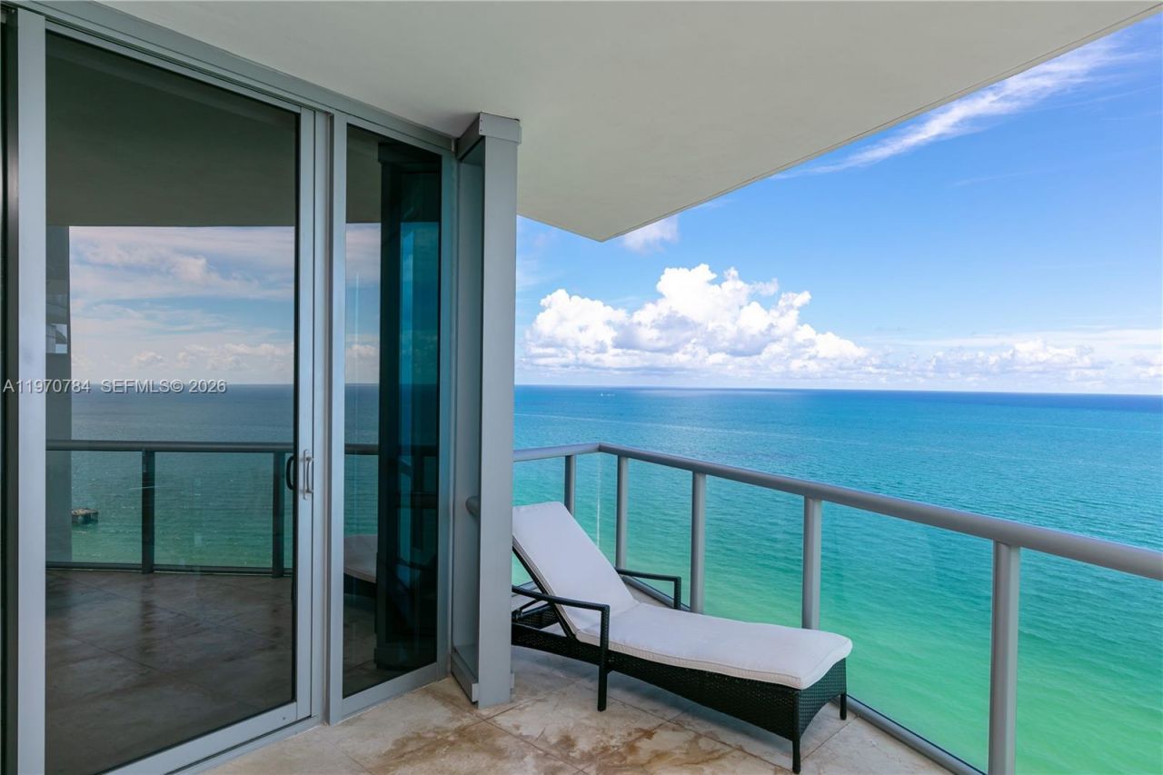 17121 Collins Ave , Unit 2905, Sunny Isles Beach, FL 33160 Photo