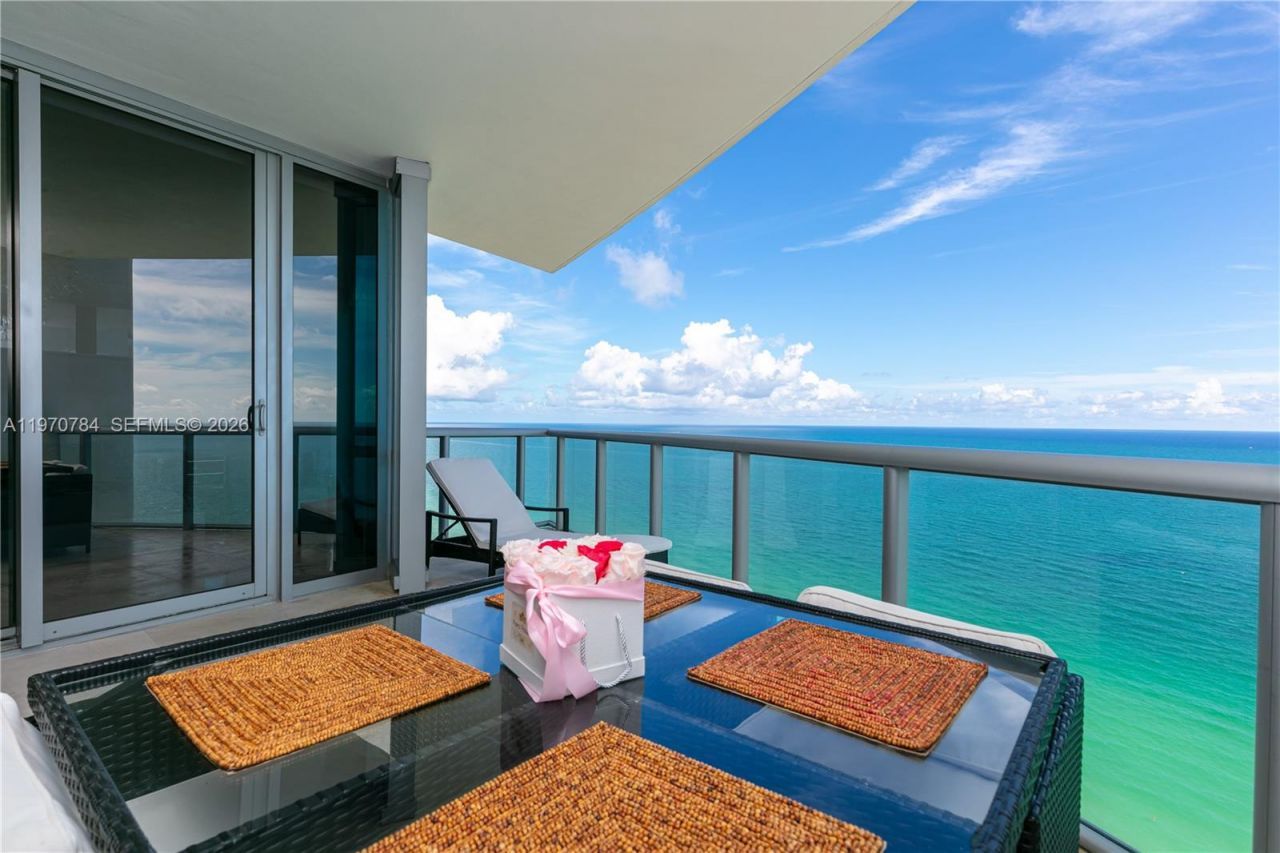 17121 Collins Ave , Unit 2905, Sunny Isles Beach, FL 33160 Photo