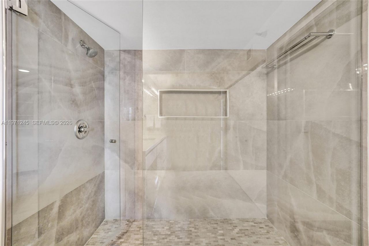 19101 NE 36th Ct , Unit 3002, Aventura, FL 33180 Photo