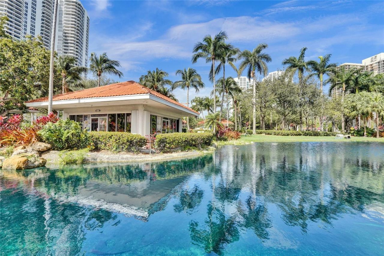 19101 NE 36th Ct , Unit 3002, Aventura, FL 33180 Photo