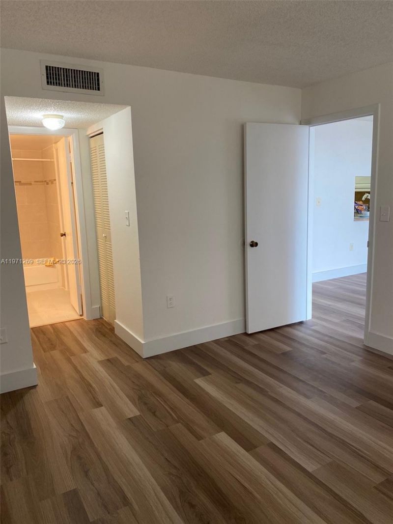 13120 SW 92nd Ave , Unit B-414, Miami, FL 33176 Photo