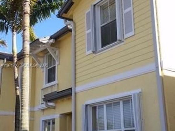 2928 SE 2nd St , Unit 8, Homestead, FL 33033