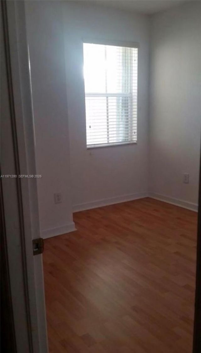 2928 SE 2nd St , Unit 8, Homestead, FL 33033 Photo