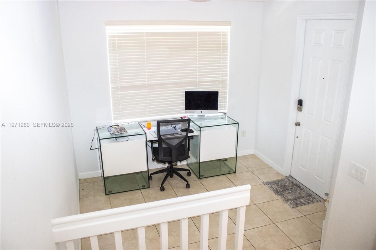 2928 SE 2nd St, Unit 8, Homestead, FL 33033 Photo