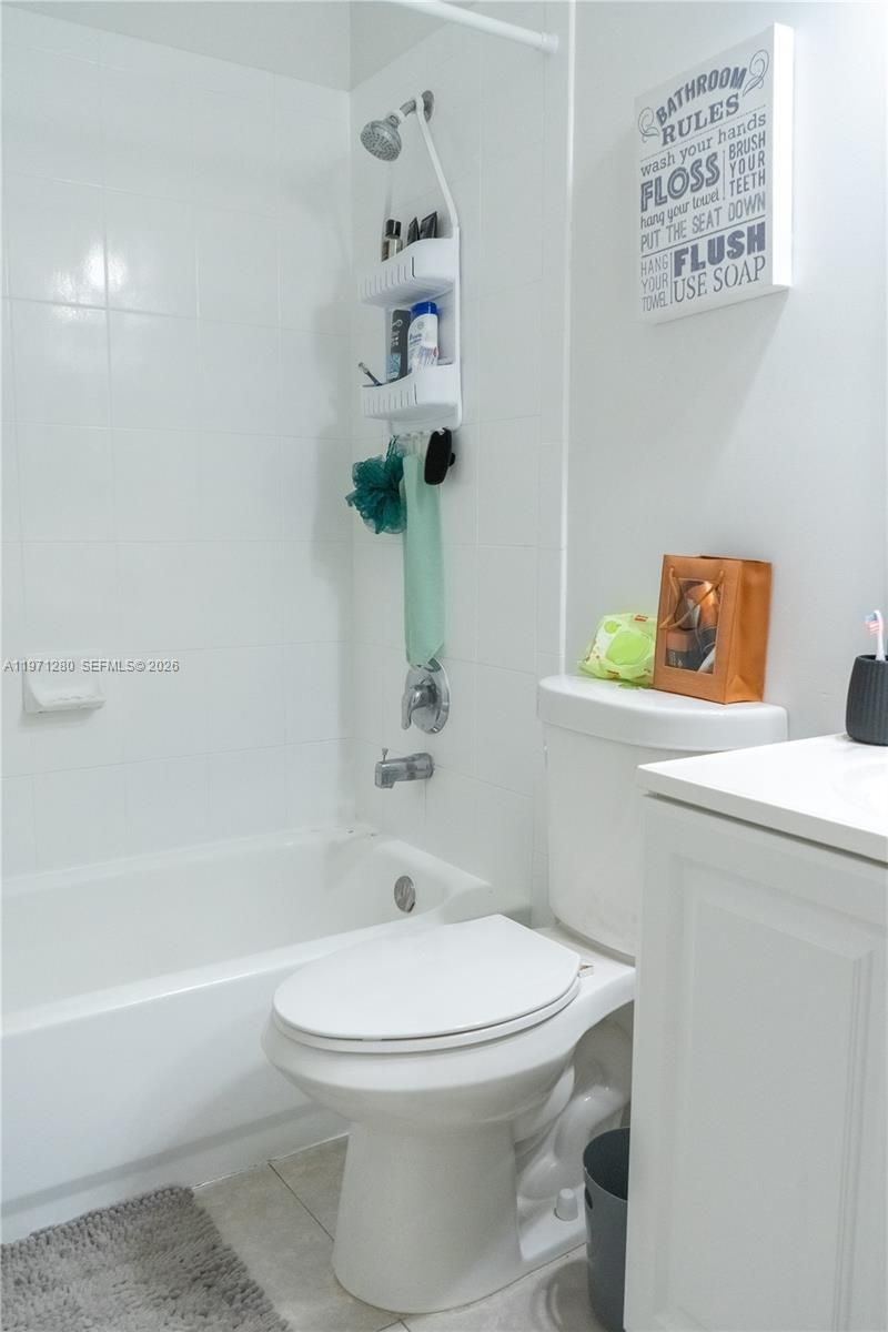 2928 SE 2nd St, Unit 8, Homestead, FL 33033 Photo