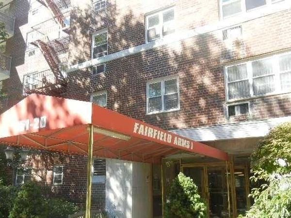 151-20 88 Street , Unit 6C, Howard Beach, NY 11414