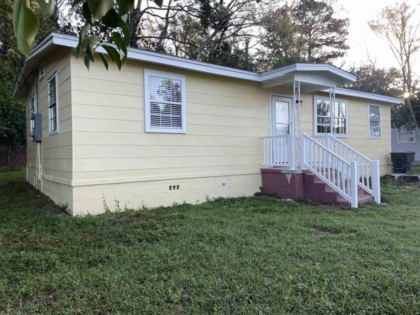 1822 Pepper Drive , Tallahassee, FL 32304