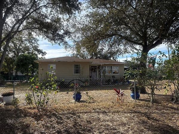 1050 Pine Avenue, Other Florida, FL 33853