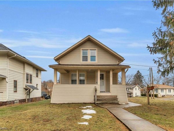 425 Frazier Avenue, Akron, OH 44305
