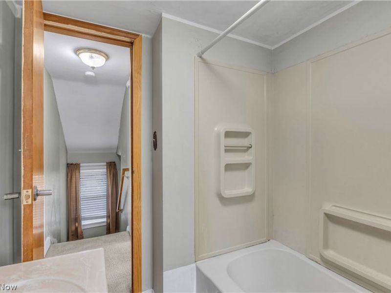 425 Frazier Avenue, Akron, OH 44305 Photo 21