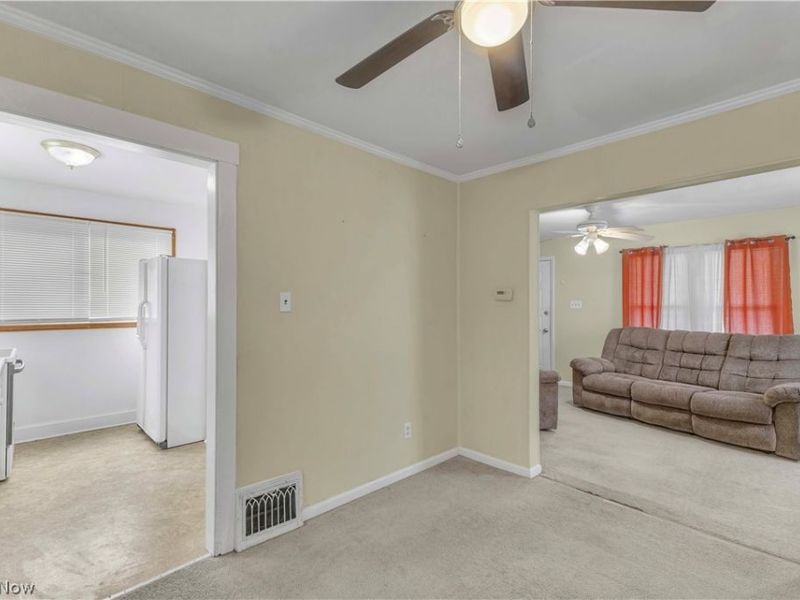 425 Frazier Avenue, Akron, OH 44305 Photo 9