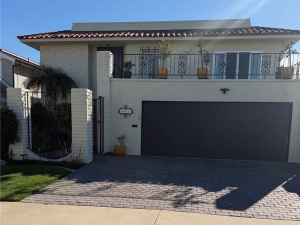 4042 Figaro Circle, Huntington Beach, CA 92649