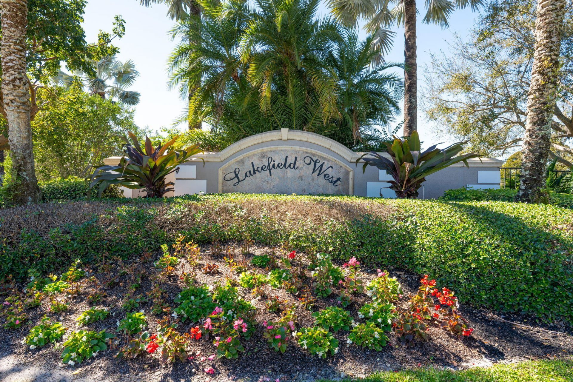 1974 S Club Drive, Wellington, FL 33414 Photo