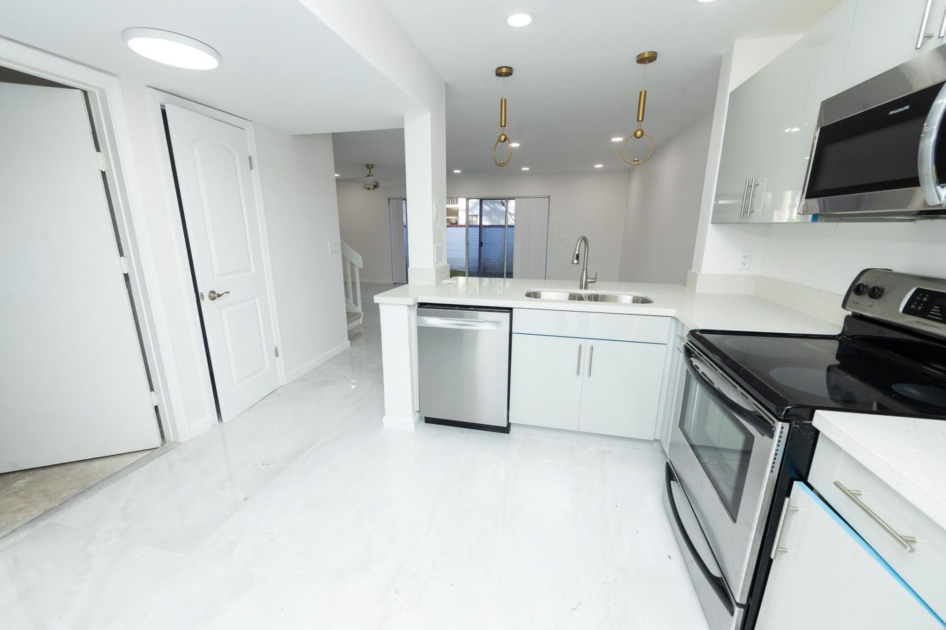 8939 NW 23rd Street, Coral Springs, FL 33065 Photo