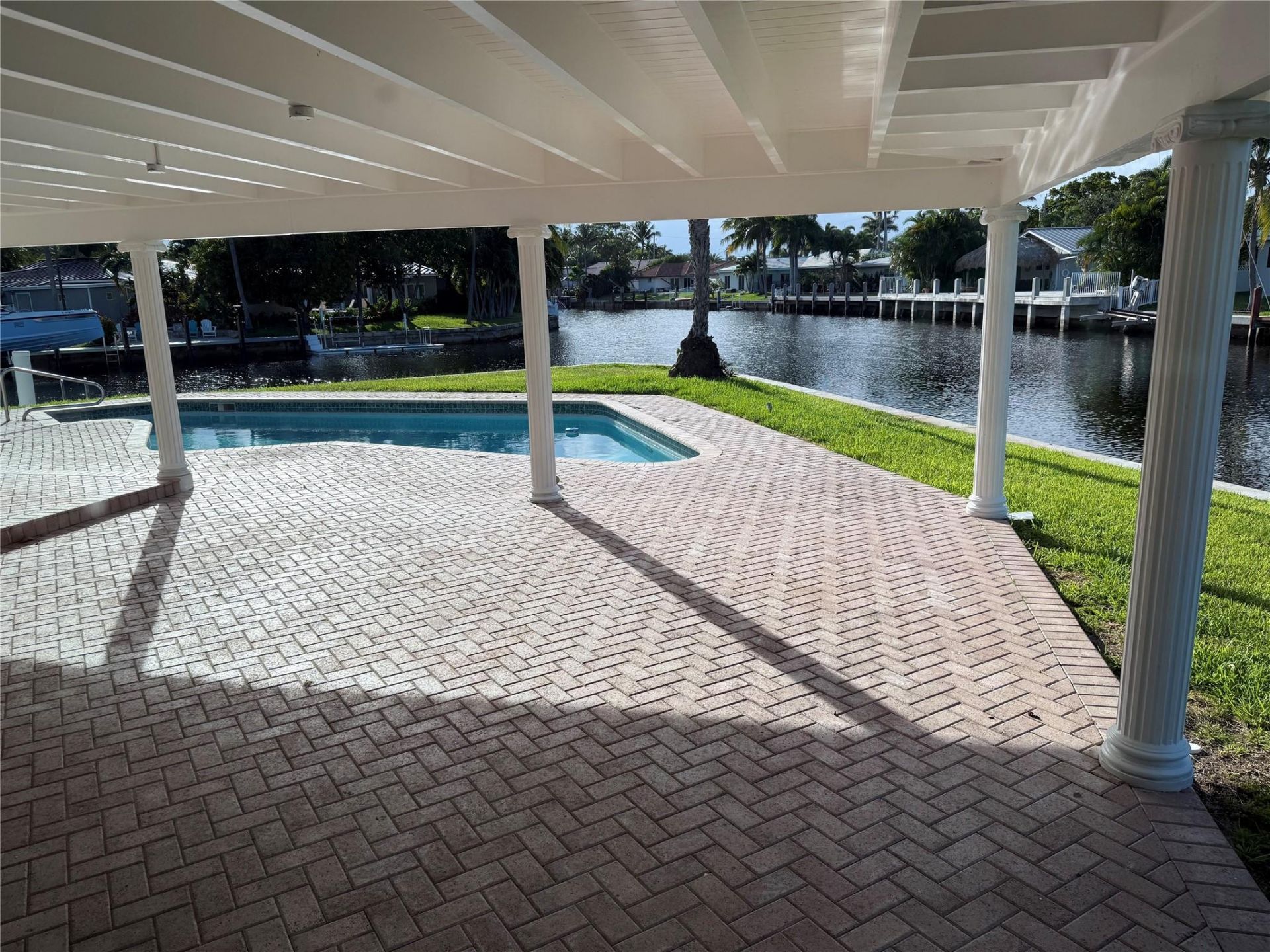 5251 NE 29th Avenue, Fort Lauderdale, FL 33308 Photo