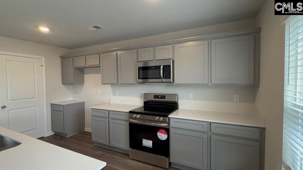 2261 Citation Street Photo 4