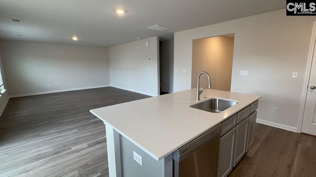 2261 Citation Street Photo 6