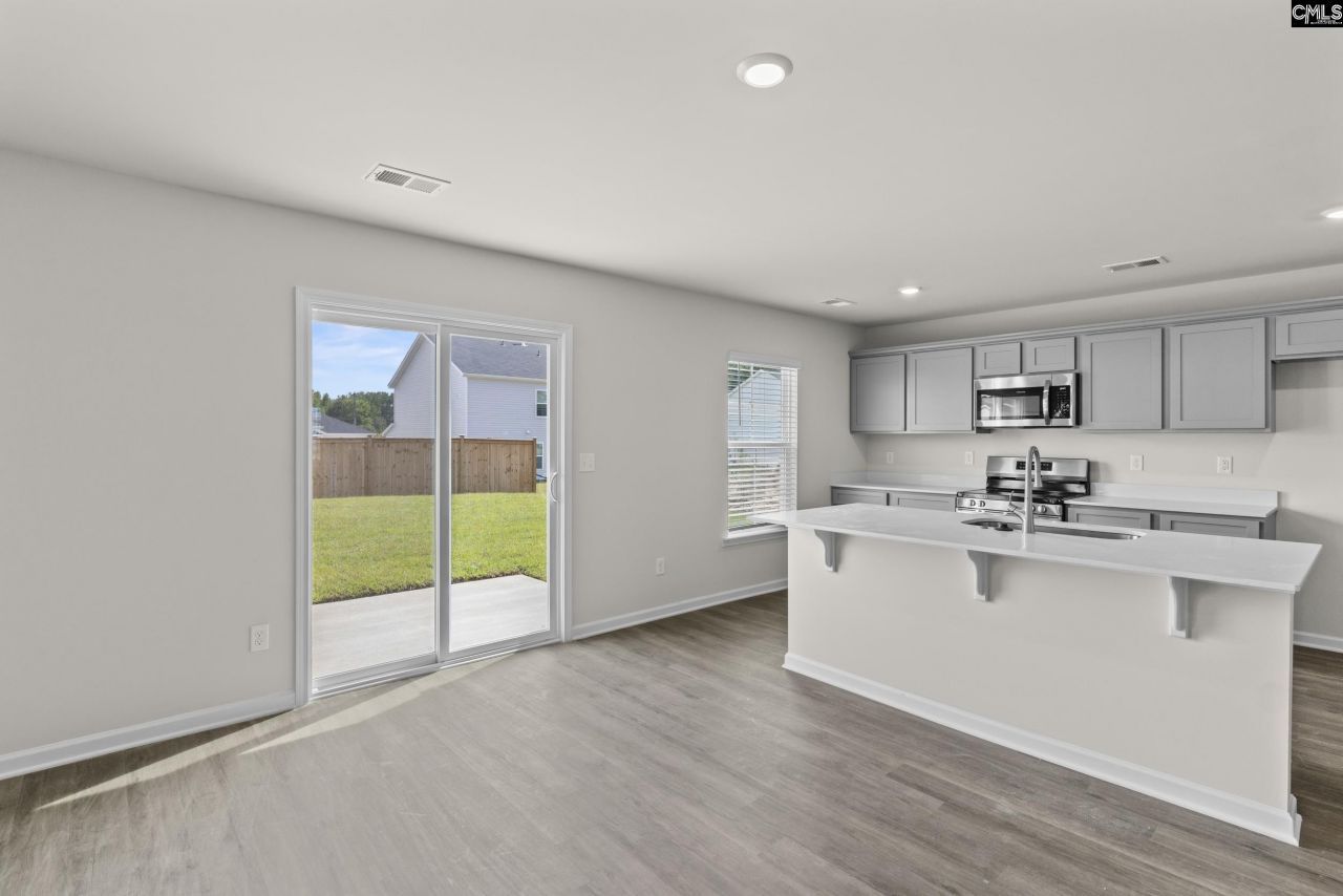 2261 Citation Street Photo 7