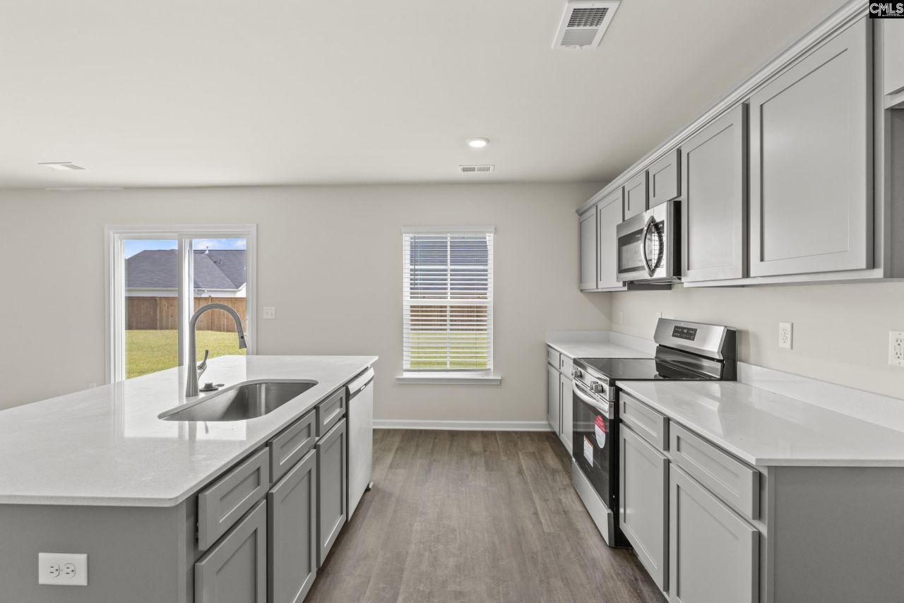 2261 Citation Street Photo 9