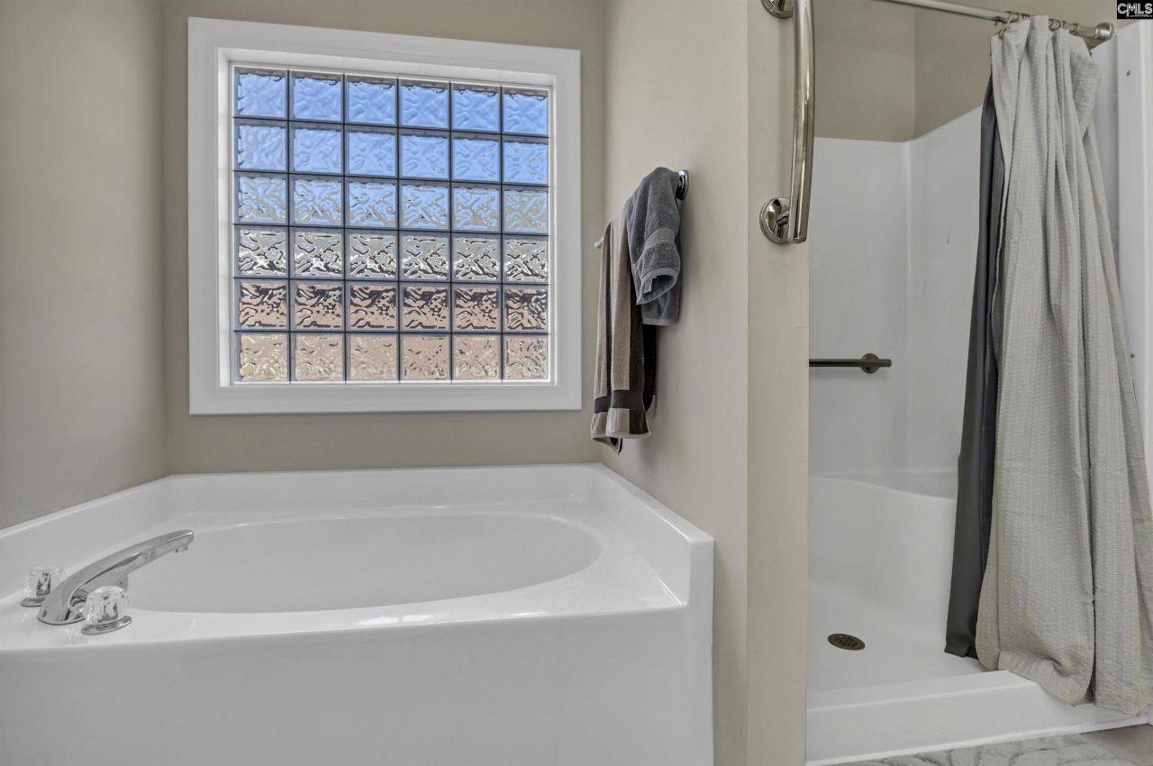 537 Park Place Drive Photo 11