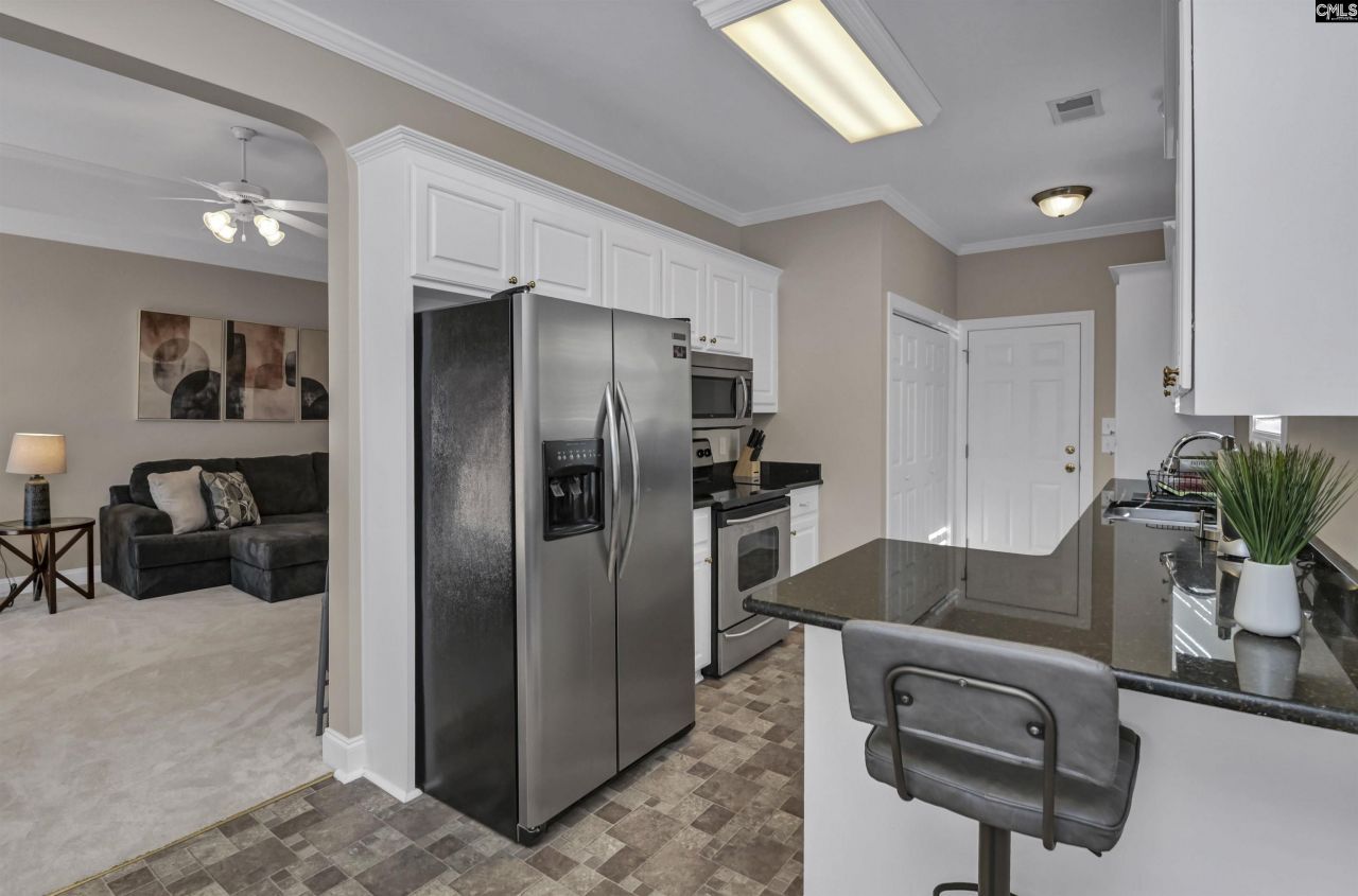 537 Park Place Drive Photo 7