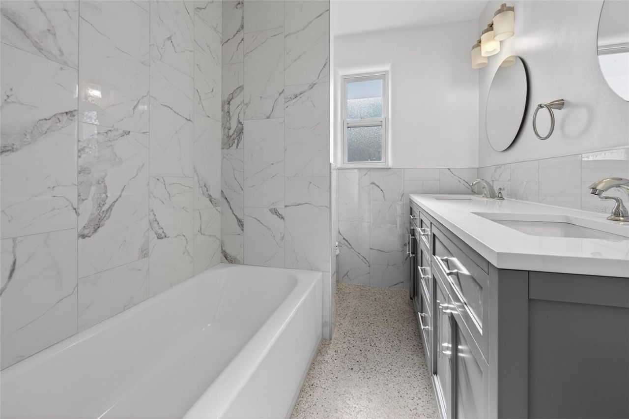 123 W Ocean Avenue , Edgewater, FL 32132 Photo