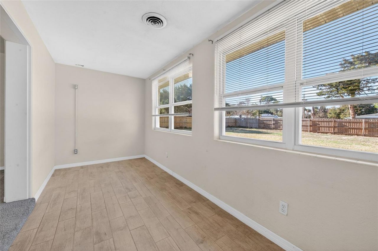 123 W Ocean Avenue , Edgewater, FL 32132 Photo