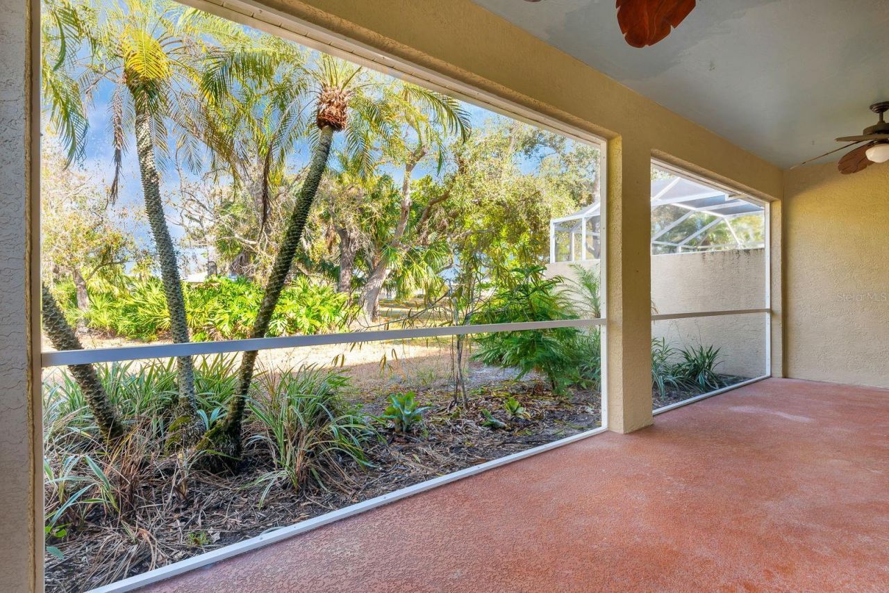 5035 Lakescene Place, Sarasota, FL 34243 Photo