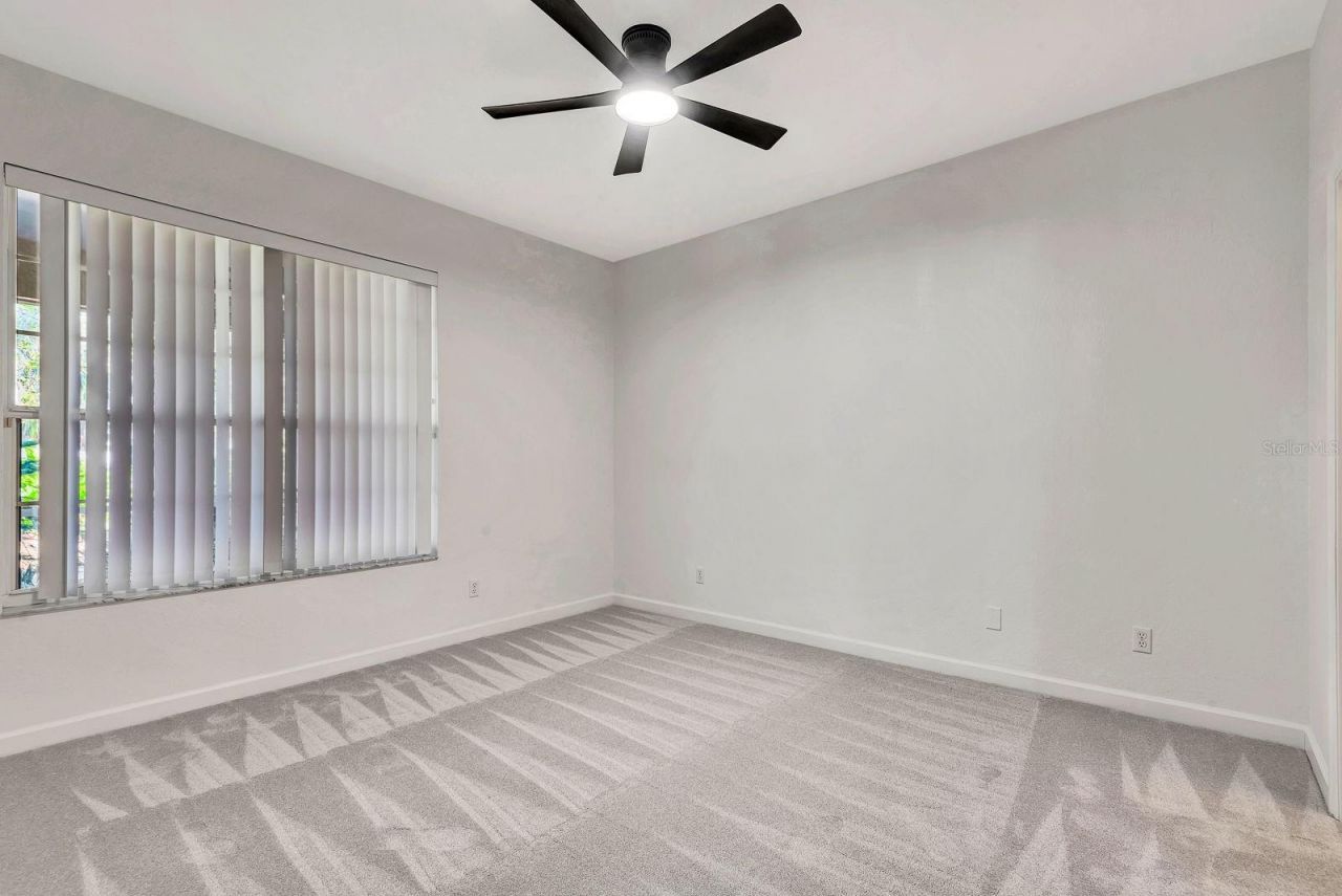 5035 Lakescene Place, Sarasota, FL 34243 Photo