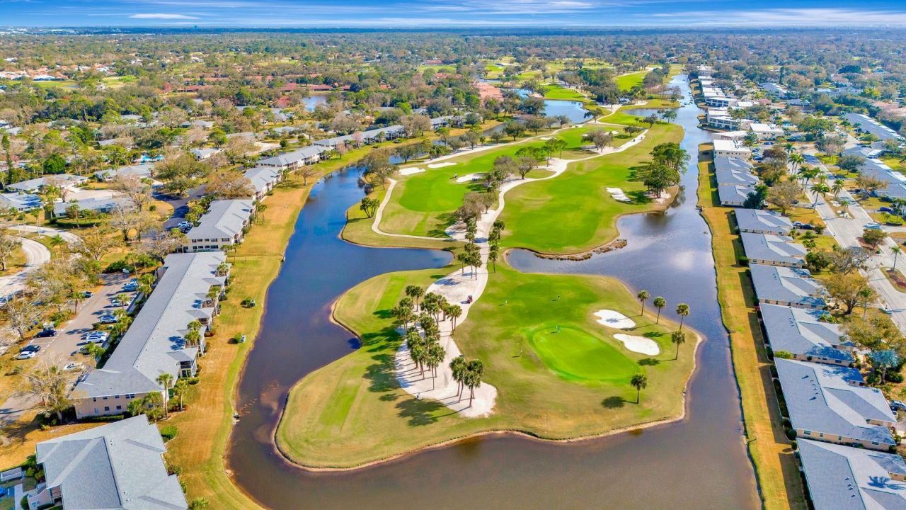 5035 Lakescene Place, Sarasota, FL 34243 Photo