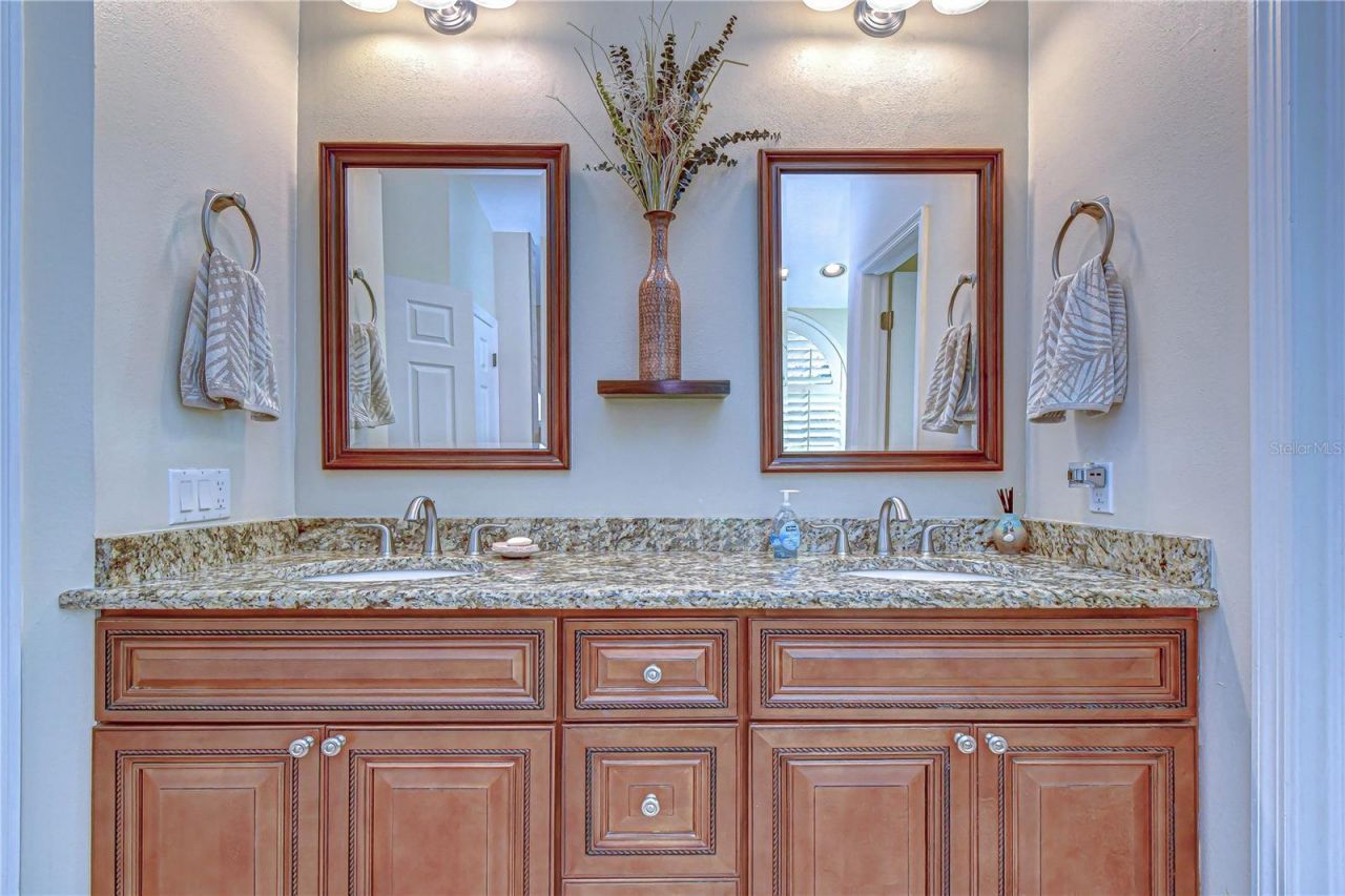 3901 Northridge Drive, Valrico, FL 33596 Photo