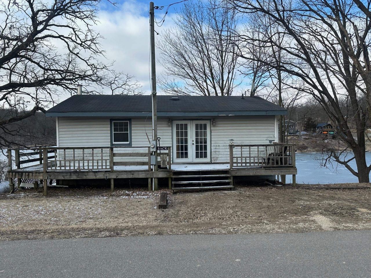 22904 Lake Shore Drive, Bernard, IA 52032 Main Photo