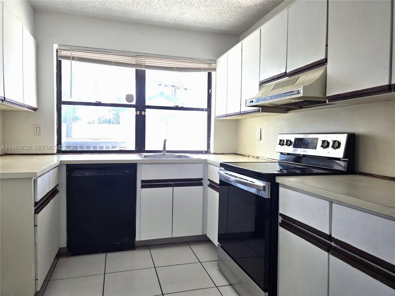 10219 SW 89th St, Miami, FL 33176 Photo