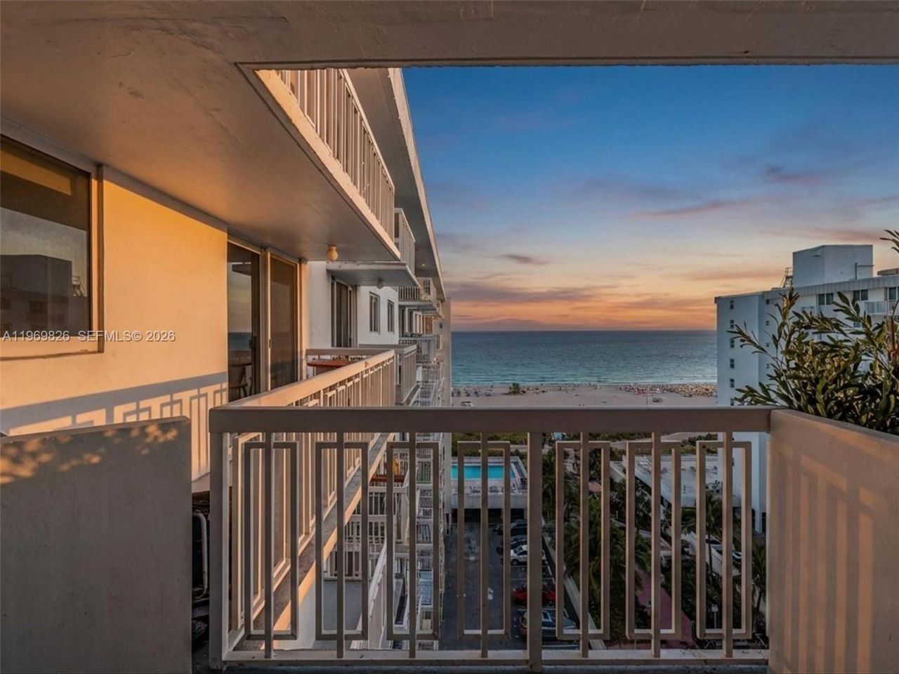 401 Ocean Dr, Unit 1007, Miami Beach, FL 33139 Photo