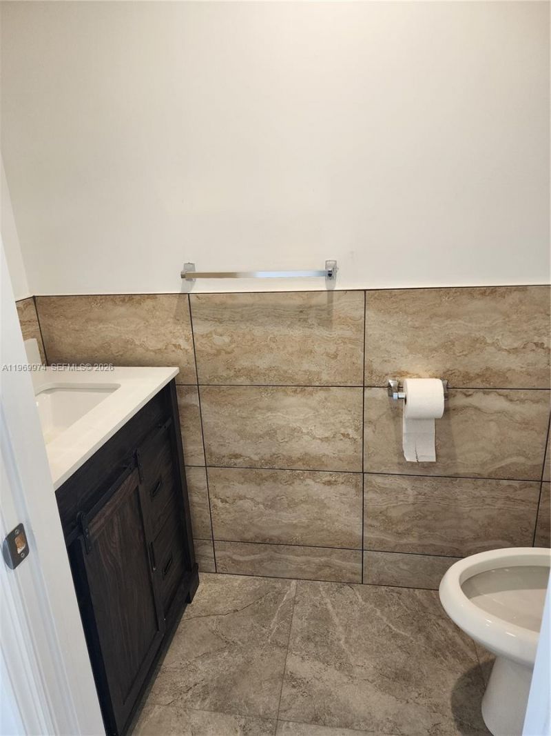 413 SW 10th St, Delray Beach, FL 33444 Photo