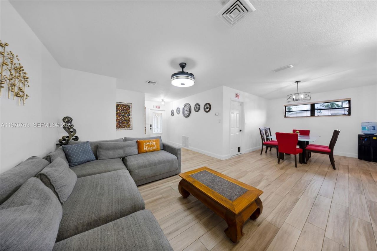 911 N Park Rd, Hollywood, FL 33021 Photo