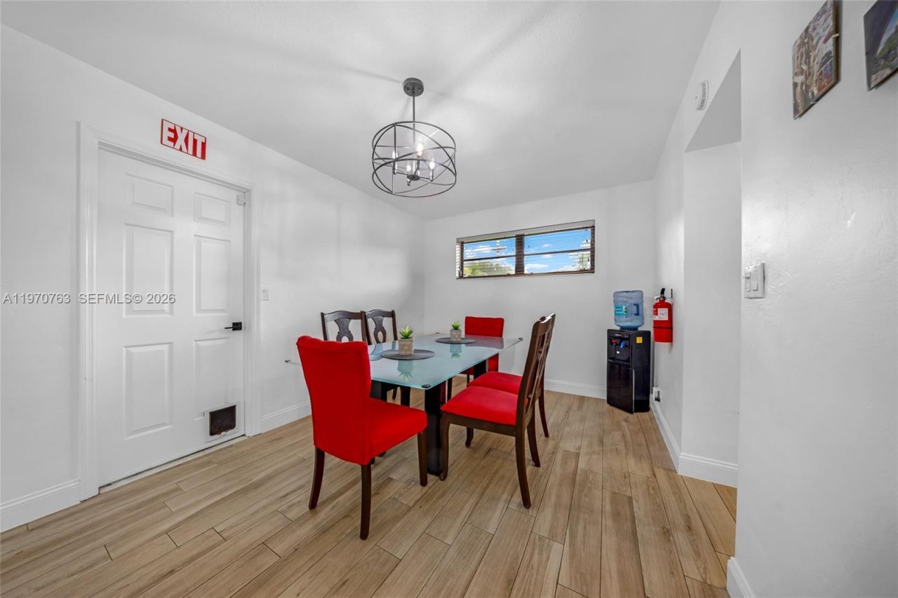 911 N Park Rd, Hollywood, FL 33021 Photo