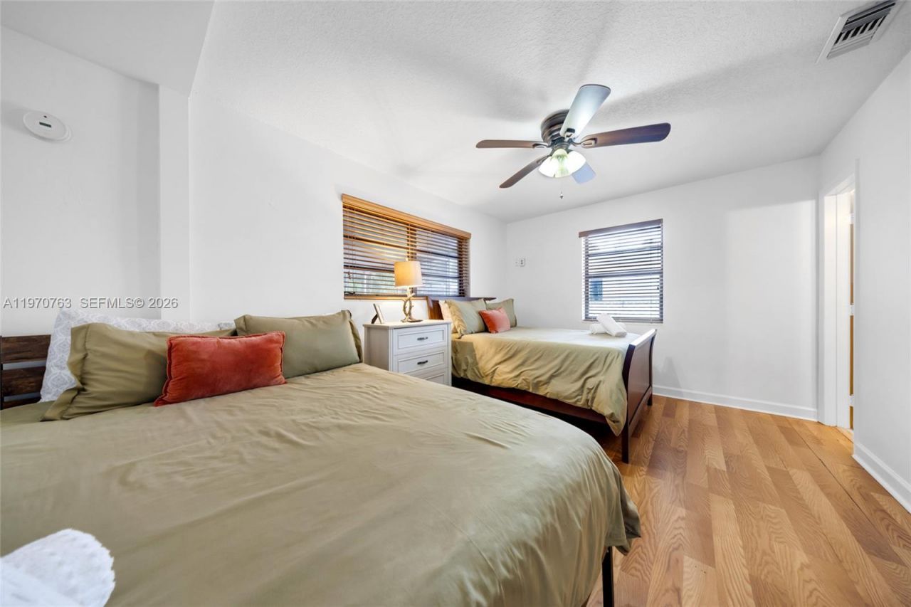 911 N Park Rd, Hollywood, FL 33021 Photo