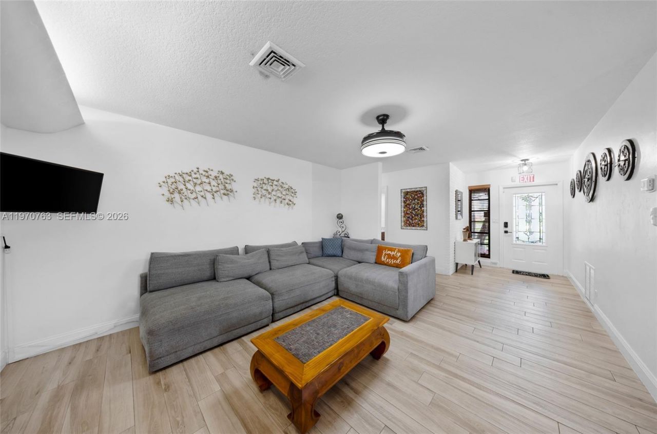 911 N Park Rd, Hollywood, FL 33021 Photo