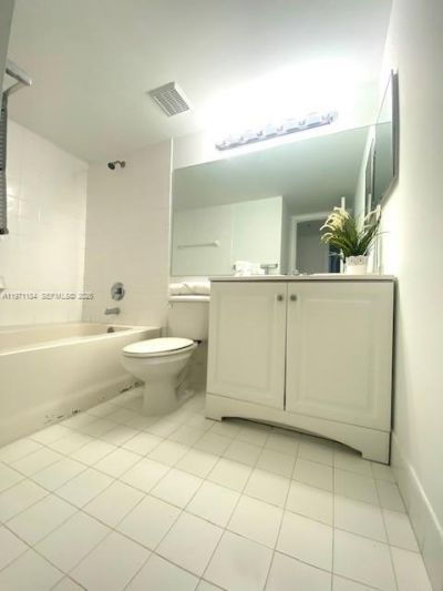 2061 Renaissance Blvd, Unit 204, Miramar, FL 33025 Photo