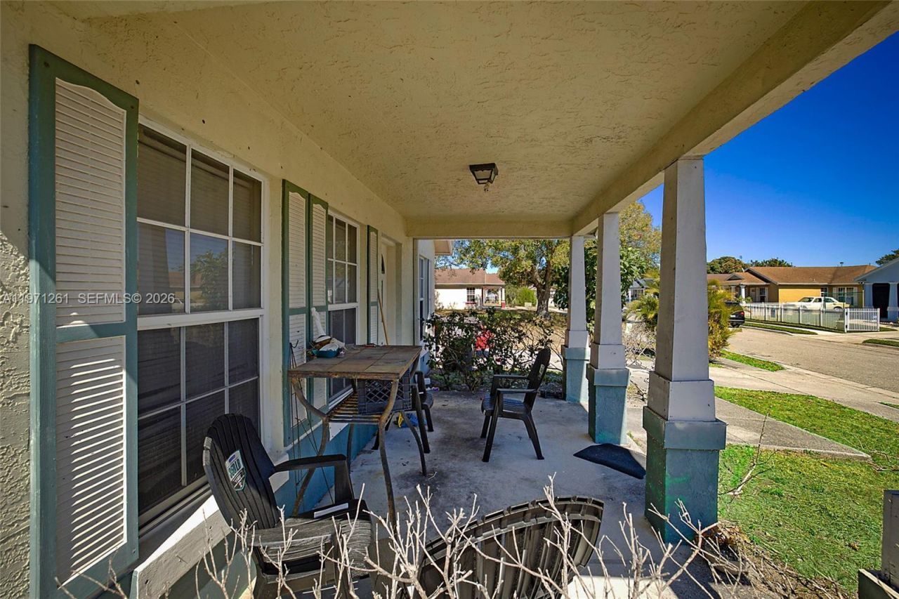 1107 Freshwater Lakes Dr , West Palm Beach, FL 33401 Photo