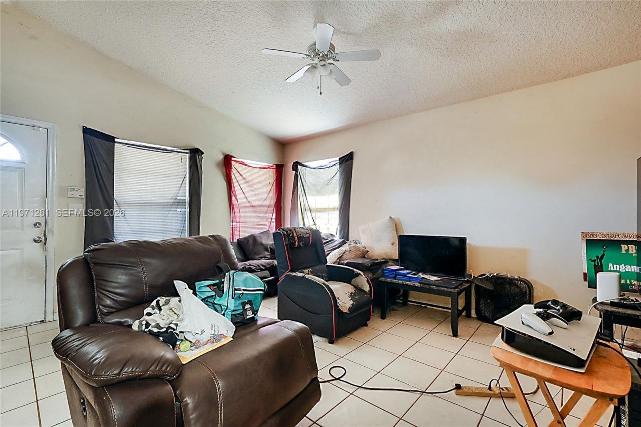 1107 Freshwater Lakes Dr , West Palm Beach, FL 33401 Photo