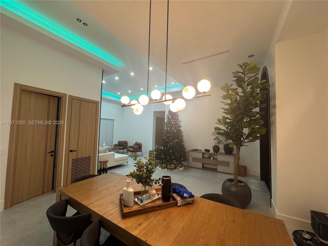 13430 SW 192nd St , Miami, FL 33177 Photo