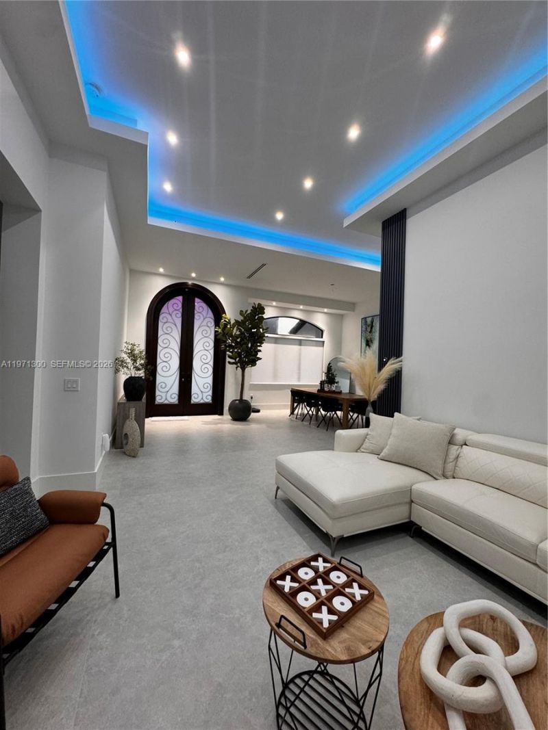 13430 SW 192nd St , Miami, FL 33177 Photo