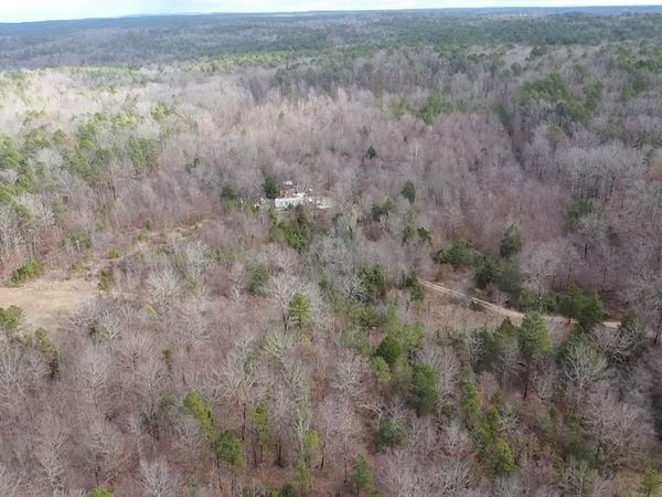 9512 County Road 451 , Winona, MO 65588