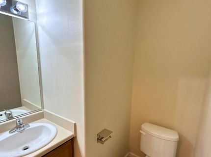 5750 Vista Palomar Way, Unit APT 102, Sparks, NV 89436 Photo